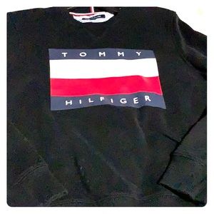 Women’s sweatshirt